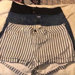 Bundle of 3 pairs of shorts